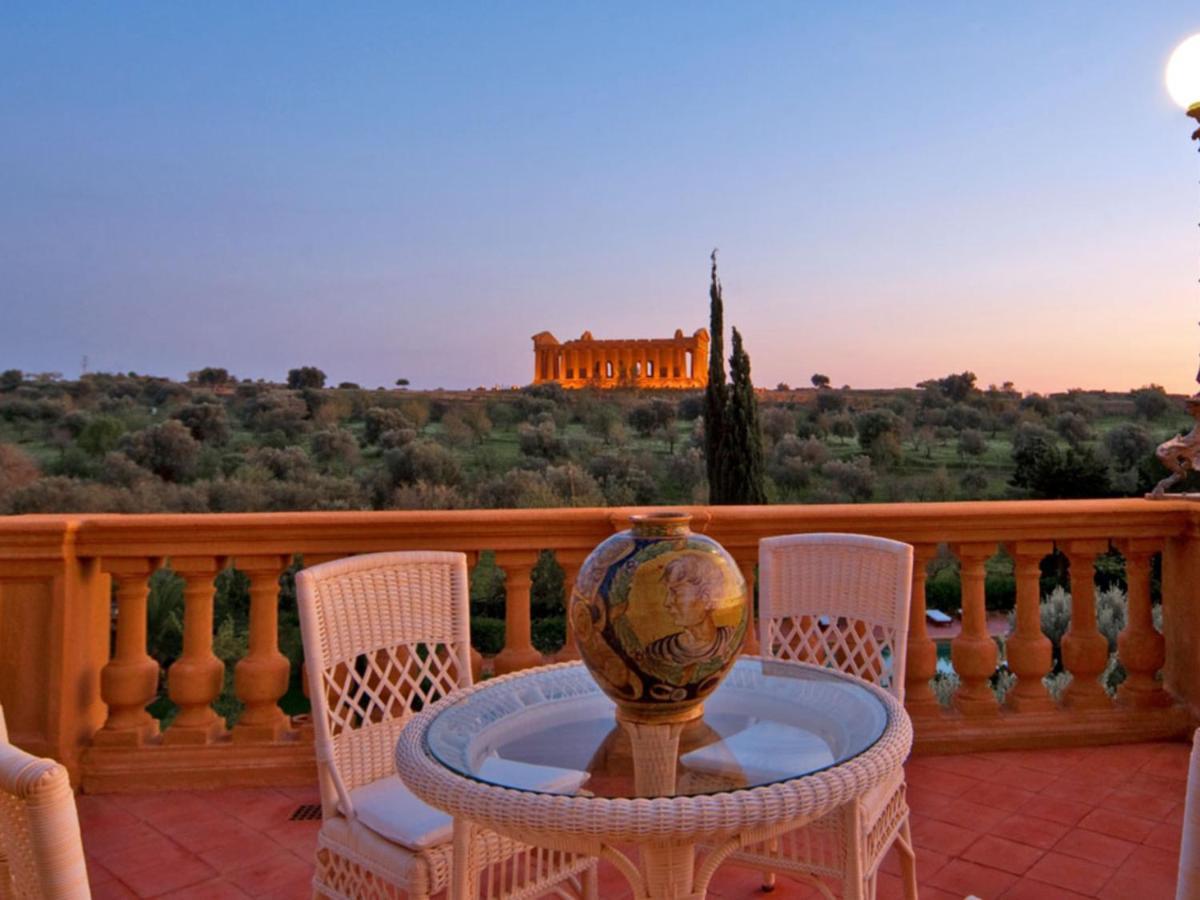 Hotel Athena 5*