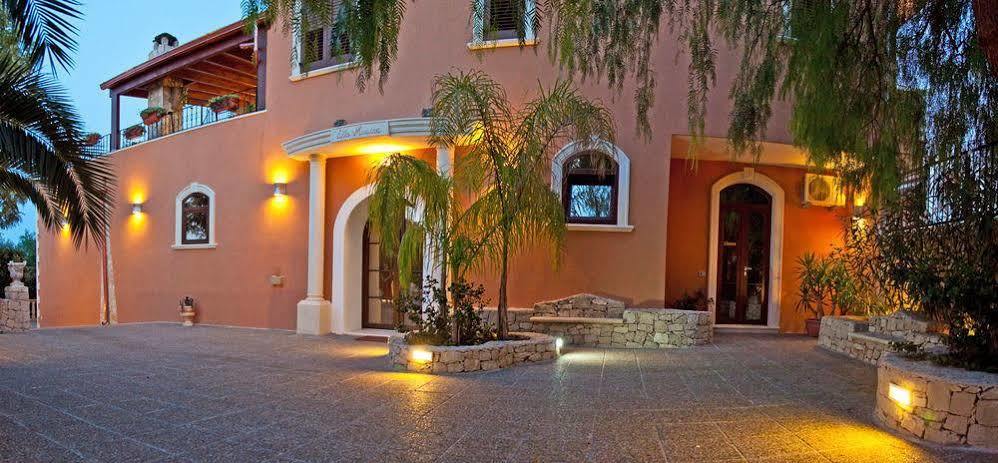Hotel Athena 5*